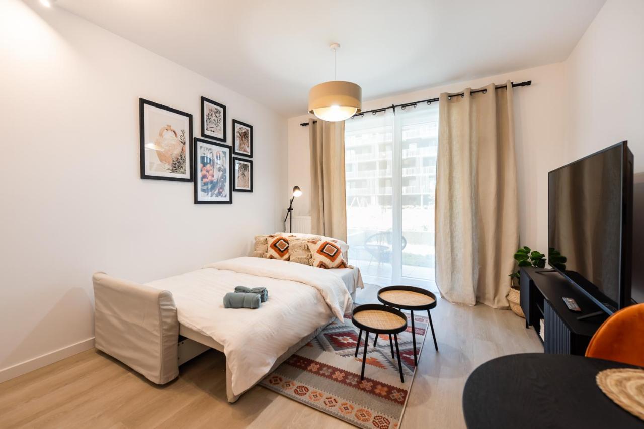 Wola Cosy White Apartment Varsóvia Exterior foto